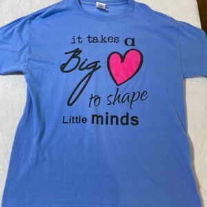 LITTLE Minds tee